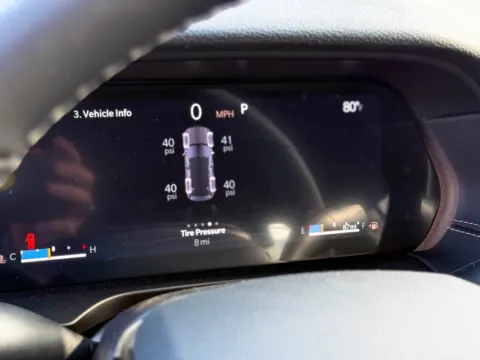 Another view of 2025 Jeep Grand Cherokee Altitude X for sale in Gulfport, MS at Champion Chrysler Dodge Jeep Ram