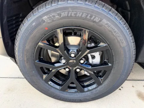 More photos of 2025 Jeep Grand Cherokee Altitude X at Champion Chrysler Dodge Jeep Ram, MS