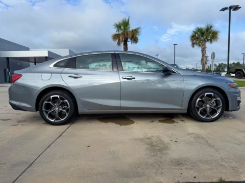 More photos of 2023 Chevrolet Malibu LT at Champion Chrysler Dodge Jeep Ram, MS