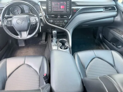 More photos of 2022 Toyota Camry SE at Champion Chrysler Dodge Jeep Ram, MS