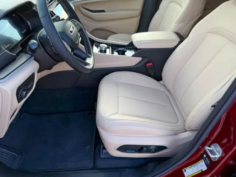 Another view of 2025 Jeep Grand Cherokee L Limited for sale in Gulfport, MS at Champion Chrysler Dodge Jeep Ram