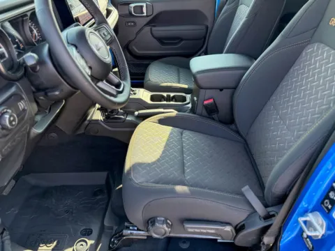 More photos of 2025 Jeep Gladiator Mojave at Champion Chrysler Dodge Jeep Ram, MS