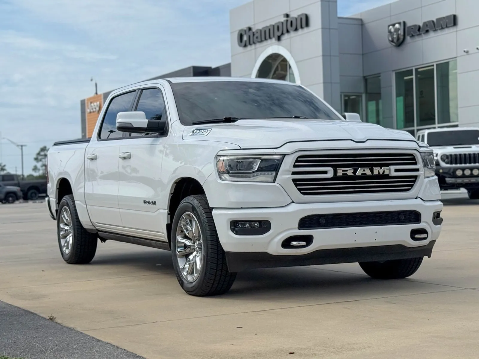 White 2024 Ram 1500 Laramie for sale in Gulfport, MS