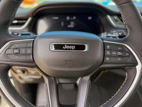 Another view of 2025 Jeep Grand Cherokee Altitude X for sale in Gulfport, MS at Champion Chrysler Dodge Jeep Ram