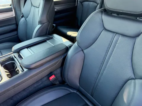 More photos of 2025 Jeep Wagoneer Series II Carbide at Champion Chrysler Dodge Jeep Ram, MS