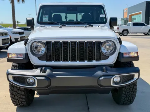 Photos of 2025 Jeep Gladiator High Tide for sale in Gulfport, MS at Champion Chrysler Dodge Jeep Ram