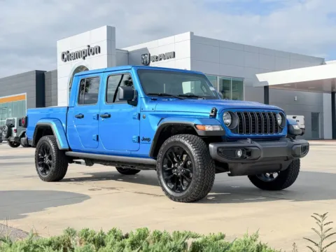Blue 2025 Jeep Gladiator Nighthawk for sale in Gulfport, MS