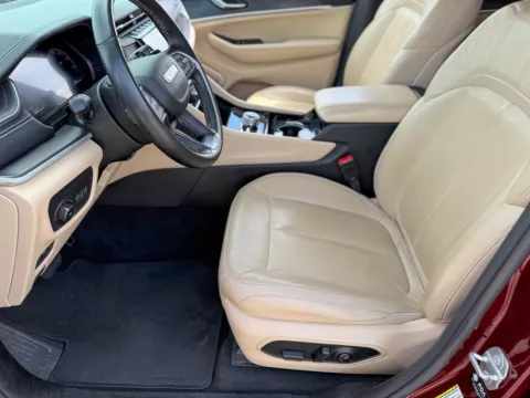 More photos of 2022 Jeep Grand Cherokee Limited at Champion Chrysler Dodge Jeep Ram, MS