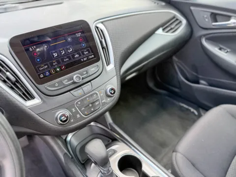 More photos of 2024 Chevrolet Malibu LT at Champion Chrysler Dodge Jeep Ram, MS