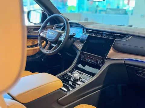 More photos of 2025 Jeep Grand Cherokee Summit at Champion Chrysler Dodge Jeep Ram, MS