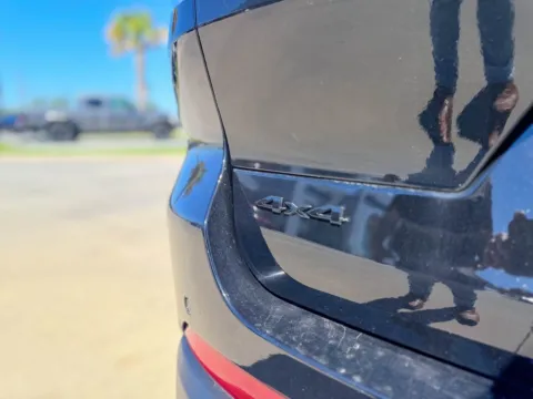 More photos of 2025 Jeep Grand Cherokee L Limited at Champion Chrysler Dodge Jeep Ram, MS