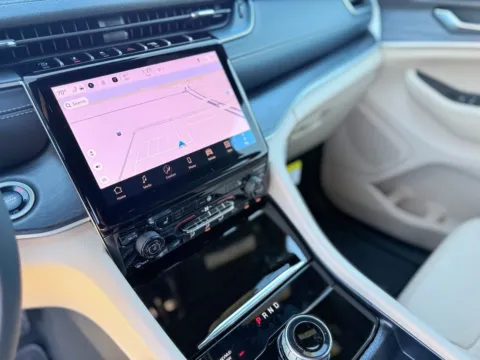 More photos of 2025 Jeep Grand Cherokee Limited at Champion Chrysler Dodge Jeep Ram, MS