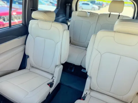 More photos of 2025 Jeep Grand Cherokee L Limited at Champion Chrysler Dodge Jeep Ram, MS