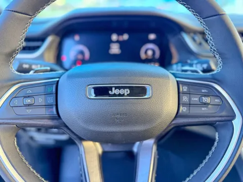 Photos of 2025 Jeep Grand Cherokee L Limited for sale in Gulfport, MS at Champion Chrysler Dodge Jeep Ram