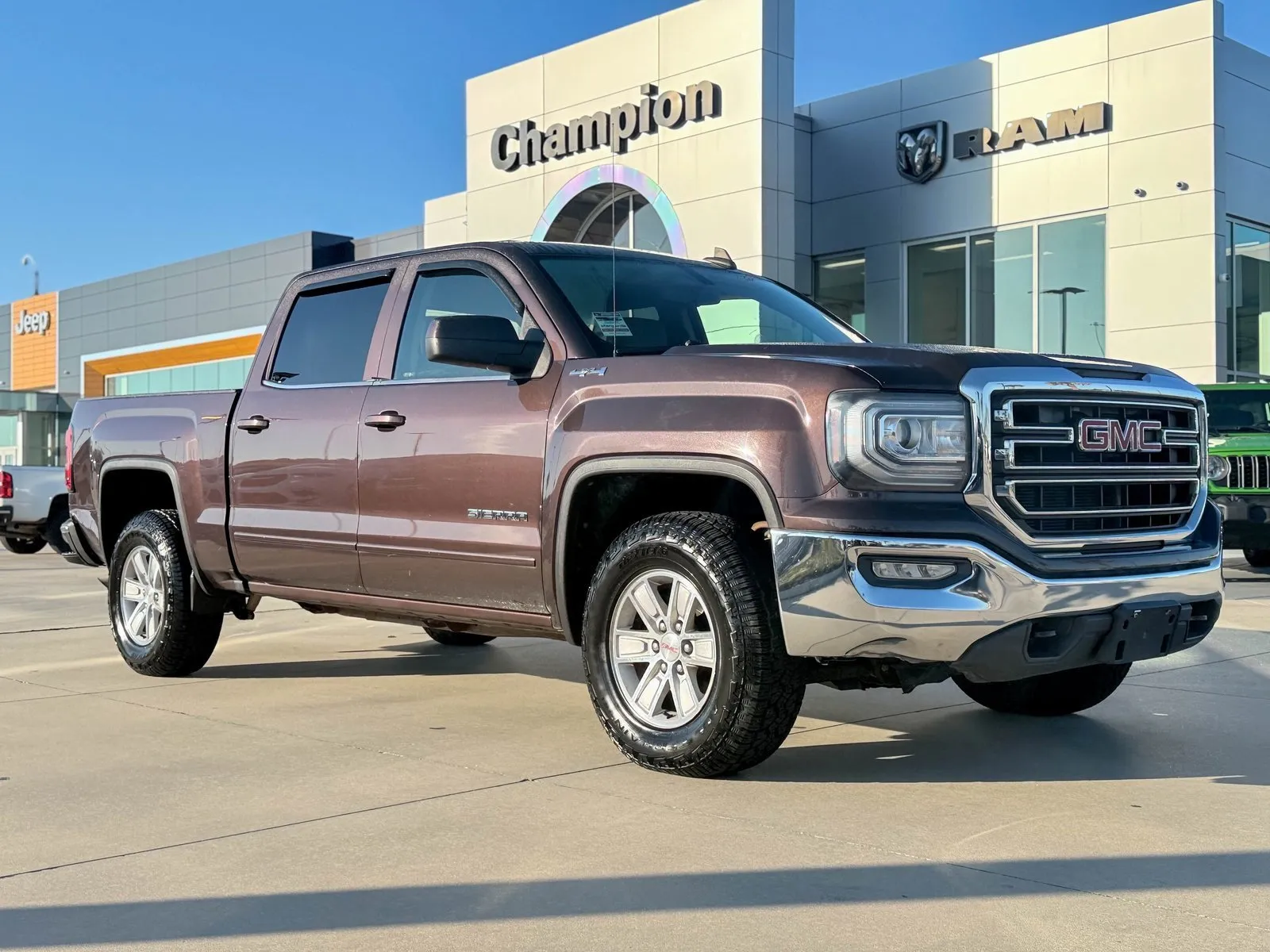 Brown 2016 GMC Sierra 1500 SLE for sale in Gulfport, MS