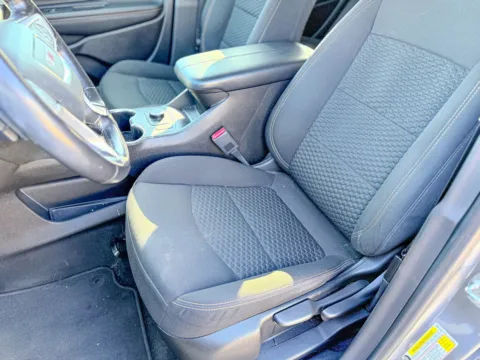 More photos of 2020 GMC Terrain SLE at Champion Chrysler Dodge Jeep Ram, MS