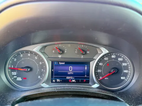 Another view of 2020 GMC Terrain SLE for sale in Gulfport, MS at Champion Chrysler Dodge Jeep Ram