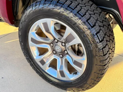 More photos of 2019 Ram 1500 Longhorn at Champion Chrysler Dodge Jeep Ram, MS