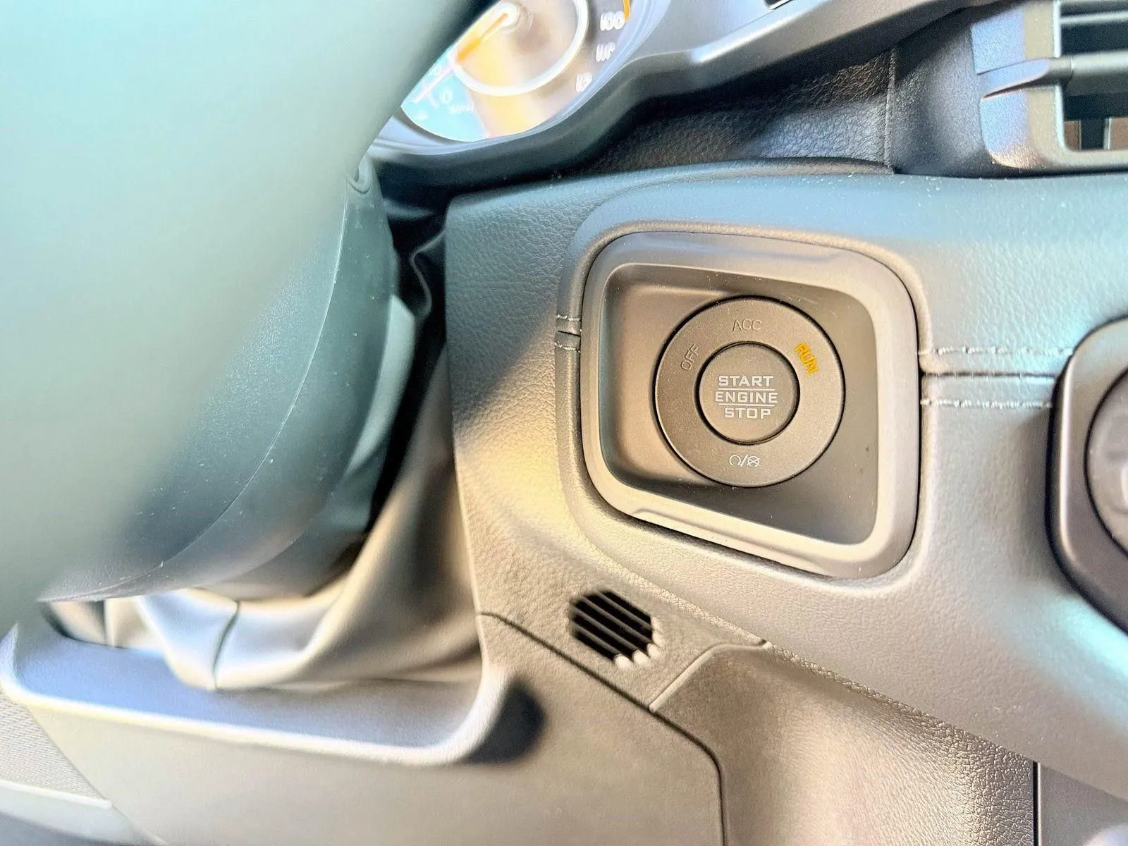 2026 Jeep Wrangler 2-Door Rubicon - Photo 22
