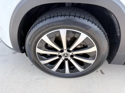 More photos of 2020 Mercedes-Benz GLB 250 at Champion Chrysler Dodge Jeep Ram, MS