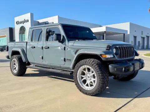 Blue 2025 Jeep Gladiator Nighthawk for sale in Gulfport, MS