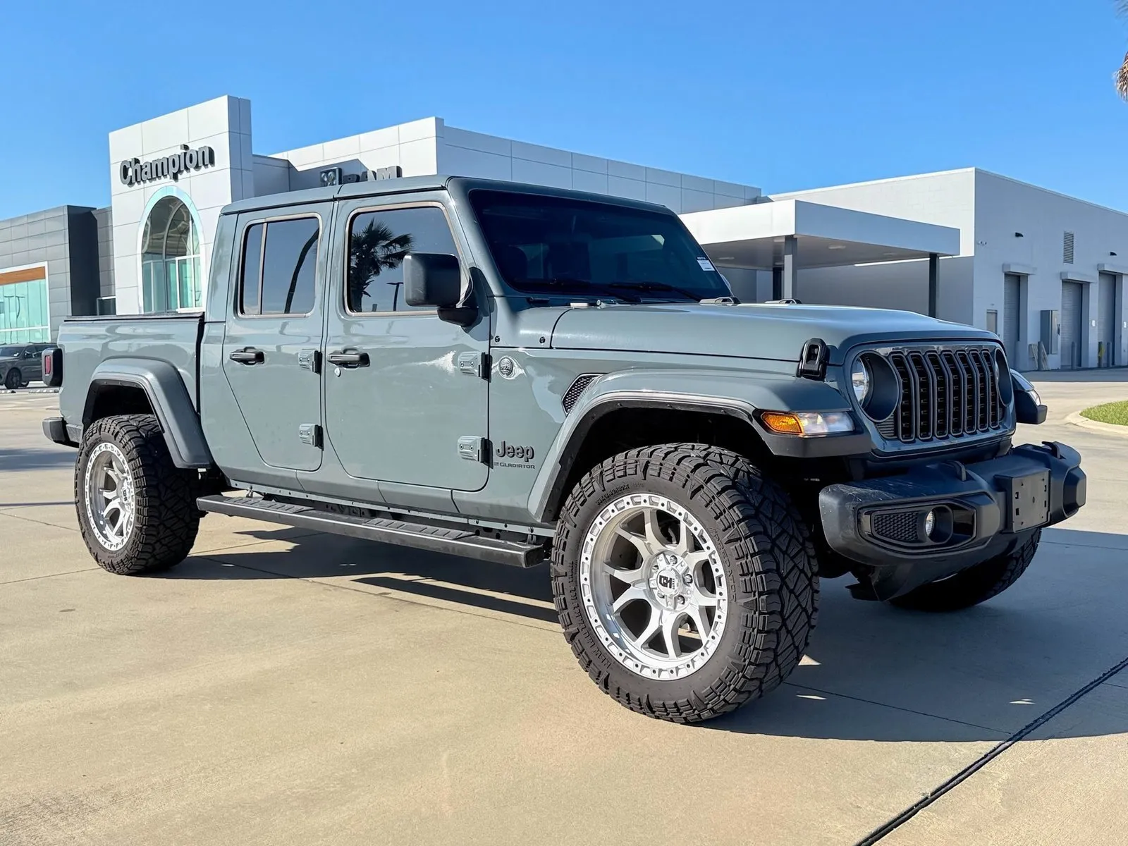Blue 2025 Jeep Gladiator Nighthawk for sale in Gulfport, MS