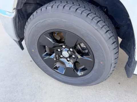 More photos of 2022 Ram 1500 Big Horn at Champion Chrysler Dodge Jeep Ram, MS