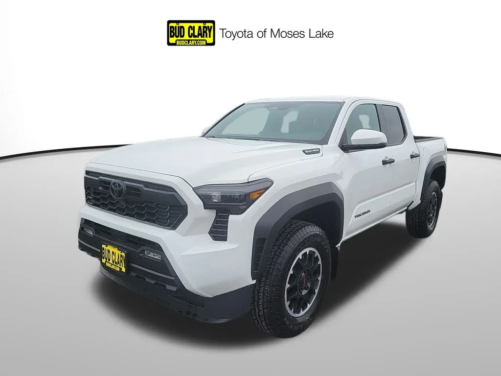 White 2025 Toyota Tacoma Hybrid TRD Off Road for sale in Moses Lake, WA