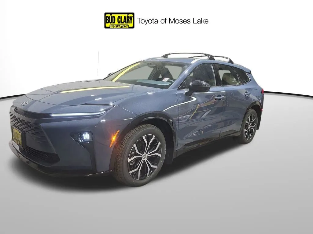 2025 Toyota Crown Signia XLE for sale in Moses Lake, WA