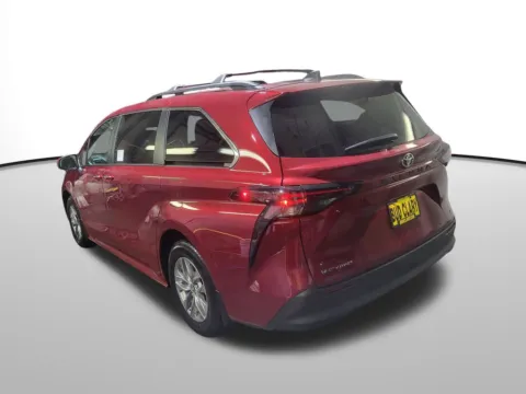 Another view of 2026 Toyota Sienna XLE for sale in Moses Lake, WA at Toyota of Moses Lake