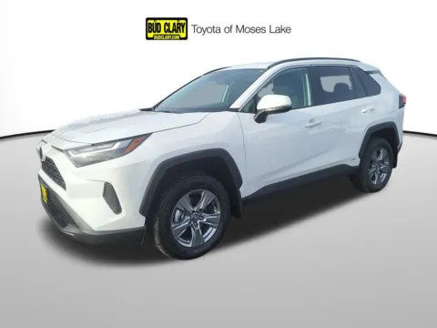 White 2025 Toyota RAV4 Hybrid XLE for sale in Moses Lake, WA