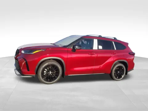 Photos of 2026 Toyota Highlander XSE for sale in Moses Lake, WA at Bud Clary Toyota of Moses Lake