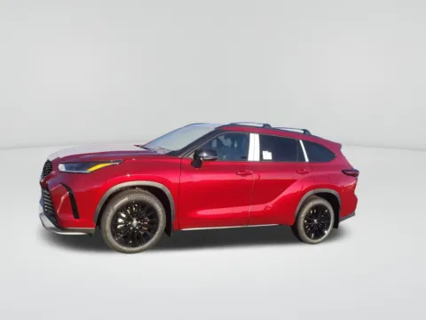 Photos of 2026 Toyota Highlander XSE for sale in Moses Lake, WA at Bud Clary Toyota of Moses Lake