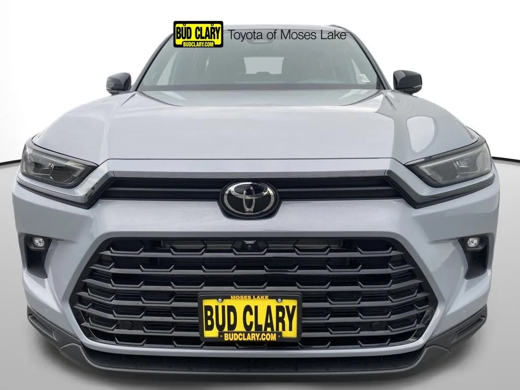 Black 2026 Toyota Grand Highlander Hybrid Nightshade Edition for sale in Moses Lake, WA