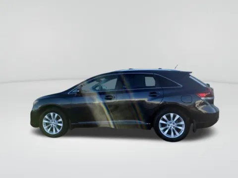 Photos of 2013 Toyota Venza LE for sale in Moses Lake, WA at Bud Clary Toyota of Moses Lake