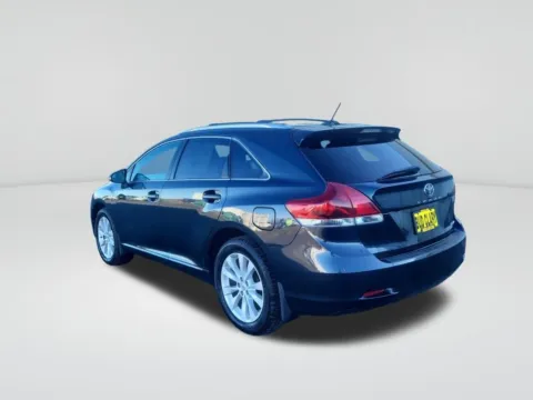 Another view of 2013 Toyota Venza LE for sale in Moses Lake, WA at Bud Clary Toyota of Moses Lake