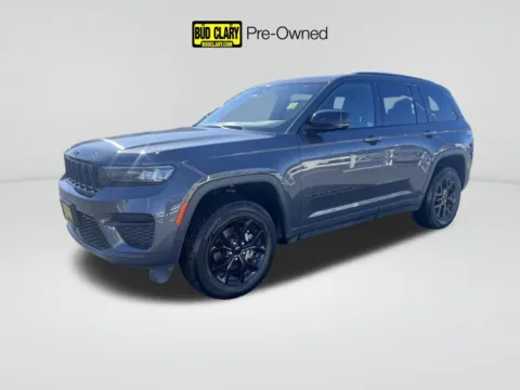 Gray 2024 Jeep Grand Cherokee Altitude for sale in Moses Lake, WA