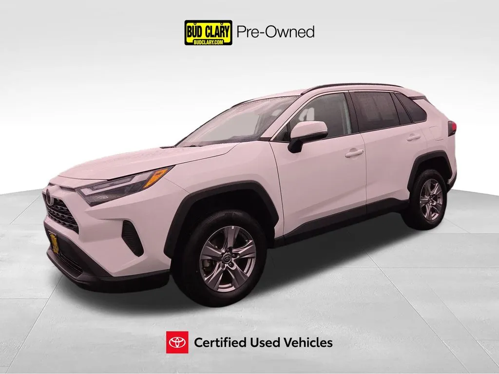 White 2024 Toyota RAV4 XLE for sale in Moses Lake, WA