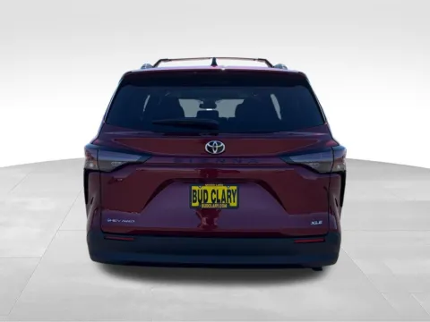 More photos of 2026 Toyota Sienna XLE at Bud Clary Toyota of Moses Lake, WA