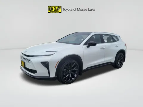 Black 2026 Toyota Crown Signia Limited for sale in Moses Lake, WA