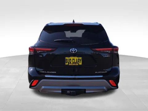 More photos of 2026 Toyota Highlander Hybrid Platinum at Bud Clary Toyota of Moses Lake, WA