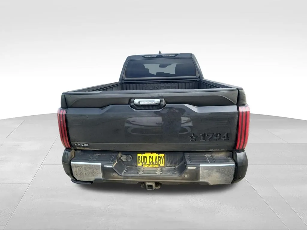 2025 Toyota Tundra 1794 Edition - Photo 6