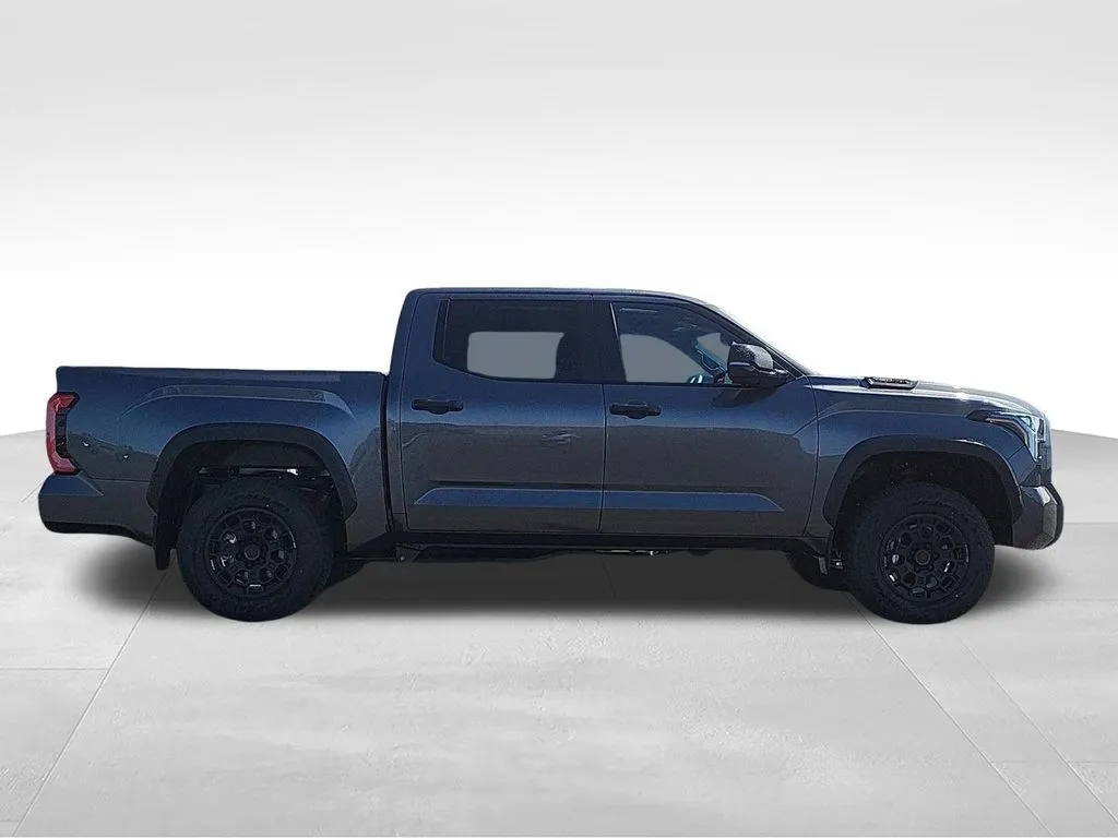 2025 Toyota Tundra TRD Pro - Photo 7