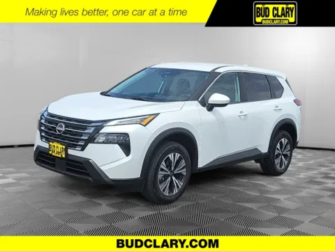 White 2024 Nissan Rogue SV for sale in Moses Lake, WA