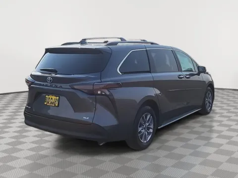 More photos of 2025 Toyota Sienna XLE at Toyota of Moses Lake, WA