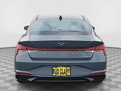 More photos of 2021 Hyundai Elantra Limited at Toyota of Moses Lake, WA