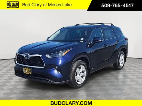 Blue 2023 Toyota Highlander Hybrid LE for sale in Moses Lake, WA
