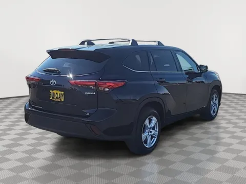 More photos of 2023 Toyota Highlander Hybrid LE at Toyota of Moses Lake, WA