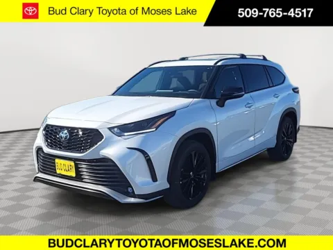 White 2025 Toyota Highlander XSE for sale in Moses Lake, WA