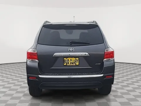 More photos of 2013 Toyota Highlander Limited at Toyota of Moses Lake, WA